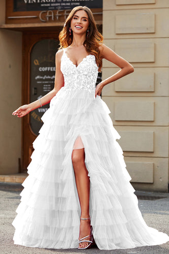 Vestido de novia blanco escalonado con tirantes de espagueti de línea A con abertura