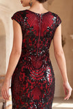 Vestido midi de los años 20 con escote redondo negro rojo y flecos y conjunto de accesorios de 5 piezas