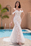 Vestido de novia de sirena blanca con hombros descubiertos con encaje de apliques