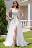 Vestido de novia blanco A Line Strapless Tulle con abertura larga con flores 3D