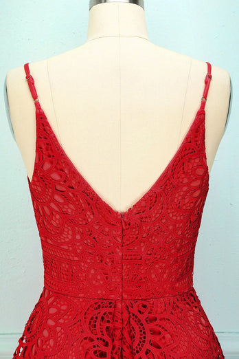 Vestido asimétrico rojo oscuro