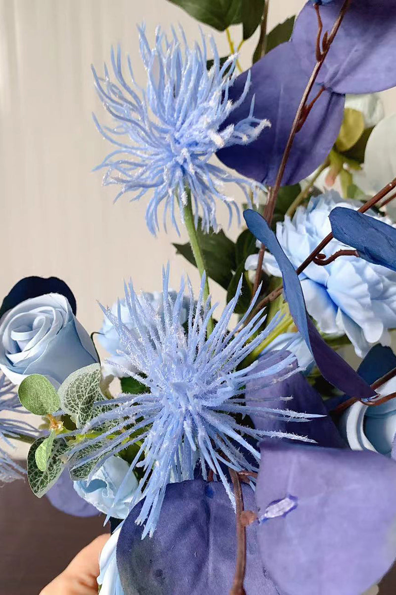Cargar imagen en el visor de la galería, Flores de entrega de boda de imitación azul (jarrón no incluido)