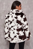 Cargar imagen en el visor de la galería, Abrigo blanco de piel sintética estampado de vaca