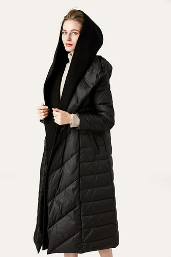 Chaqueta acolchada botón negro capucha piel sintética