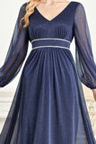 Elegante vestido de manga larga azul marino madre de la novia