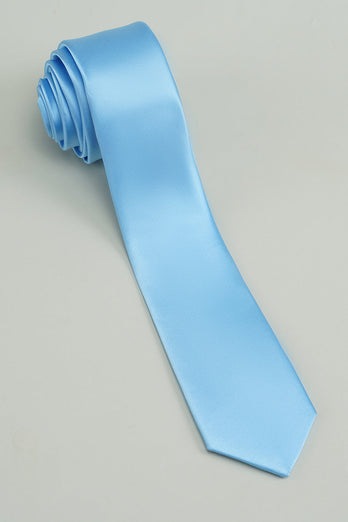 Corbata formal en color azul para hombres