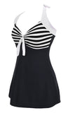 Trajes de baño de lunares blancos negros