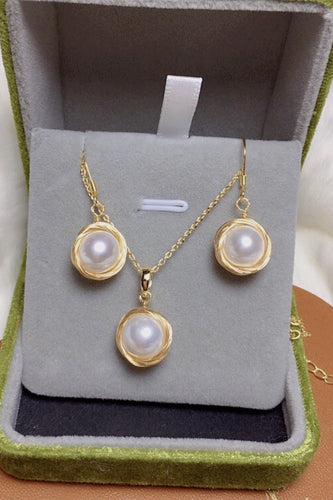 Pendientes de perlas blancas y conjuntos de collares
