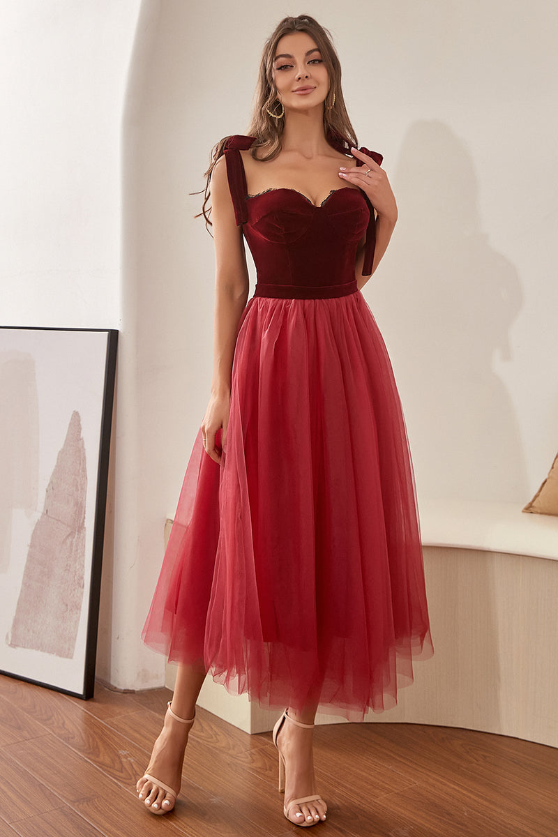 Cargar imagen en el visor de la galería, Vestido de tul burdeos de regreso a casa con Bowknot