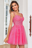 Elegante línea A Straps Spaghetti Straps Pink Short Homecoming Dress con apliques