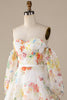 Cargar imagen en el visor de la galería, Ivory floral A-Line Sweep Train Vestido de novia con mangas