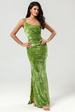 Epítome de la sirena romántica One Shoulder Olive Velvet Bridesmaid Dress
