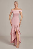 Vestido de sirena rosa asimétrico con volantes de la madre de la novia