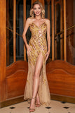 Impresionante vestido de fiesta largo dorado con tirantes de espagueti de sirena con frente dividido