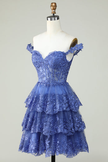Lindo vestido corto de bienvenida con cordón azul oscuro con encaje
