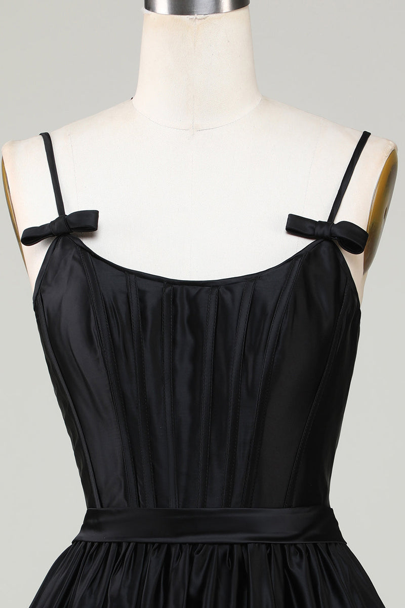 Cargar imagen en el visor de la galería, Trendy A-Line Spaghetti Straps Black Short Homecoming Dress