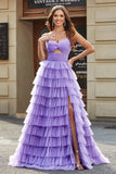 Vestido de fiesta largo de tul de tul de una línea púrpura escalonada con abertura
