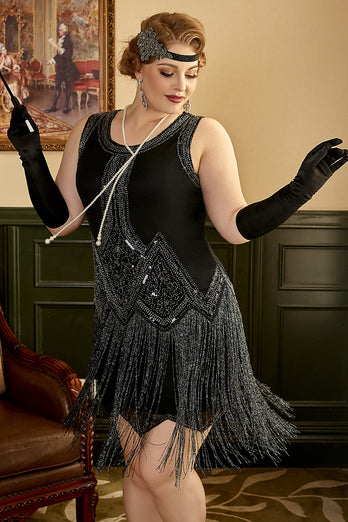 Talla Grande Vestido negro de la década de 1920 con flecos