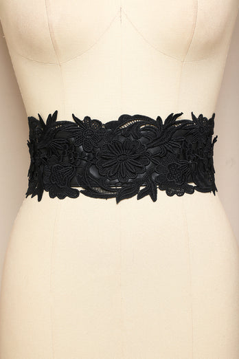 Cinturón elegante con apliques