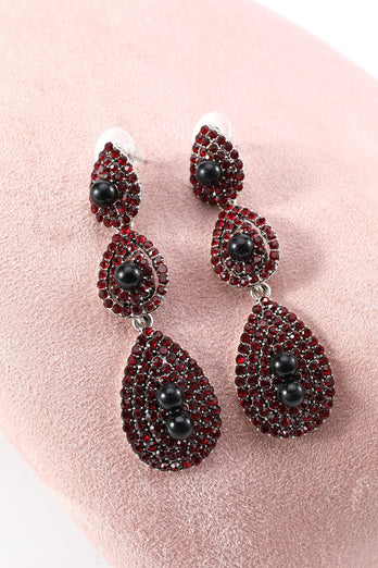 Conjunto de accesorios de vestuario rojo de la década de 1920