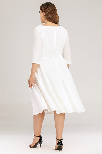 Más el tamaño de vestido formal blanco