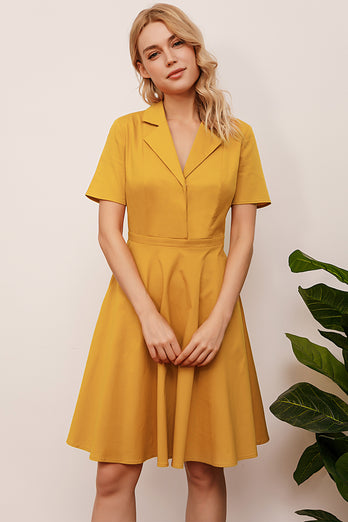 Vestido amarillo de los años 50