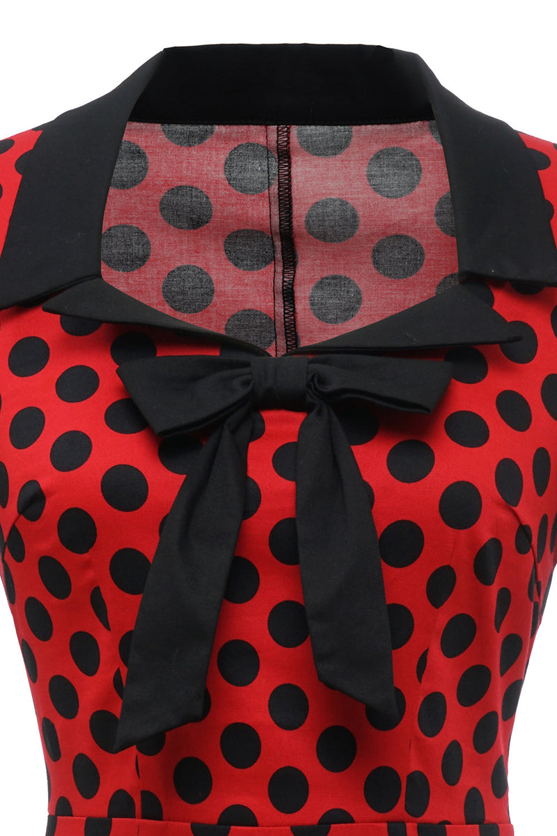 Cargar imagen en el visor de la galería, Polka Dots Red Vestido de la década de 1960 con lazo