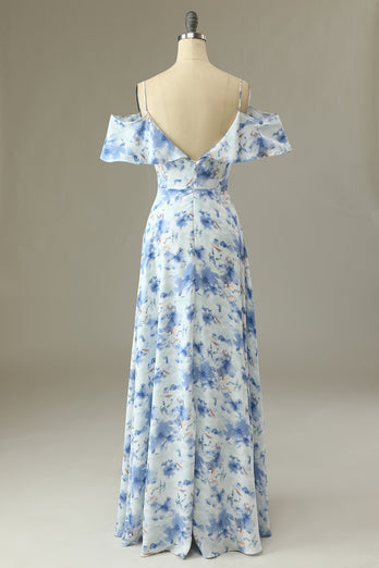 Una línea fuera del hombro azul estampado floral vestido largo de dama de honor