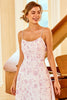 Cargar imagen en el visor de la galería, Una línea de espaguetis correas purple flower printed bridesmaid dress