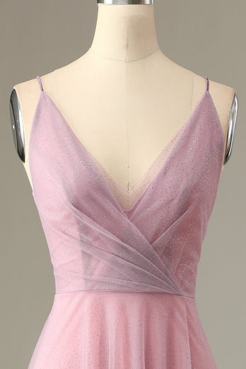 Una línea de tirantes de espagueti vestido de dama de honor gris rosa